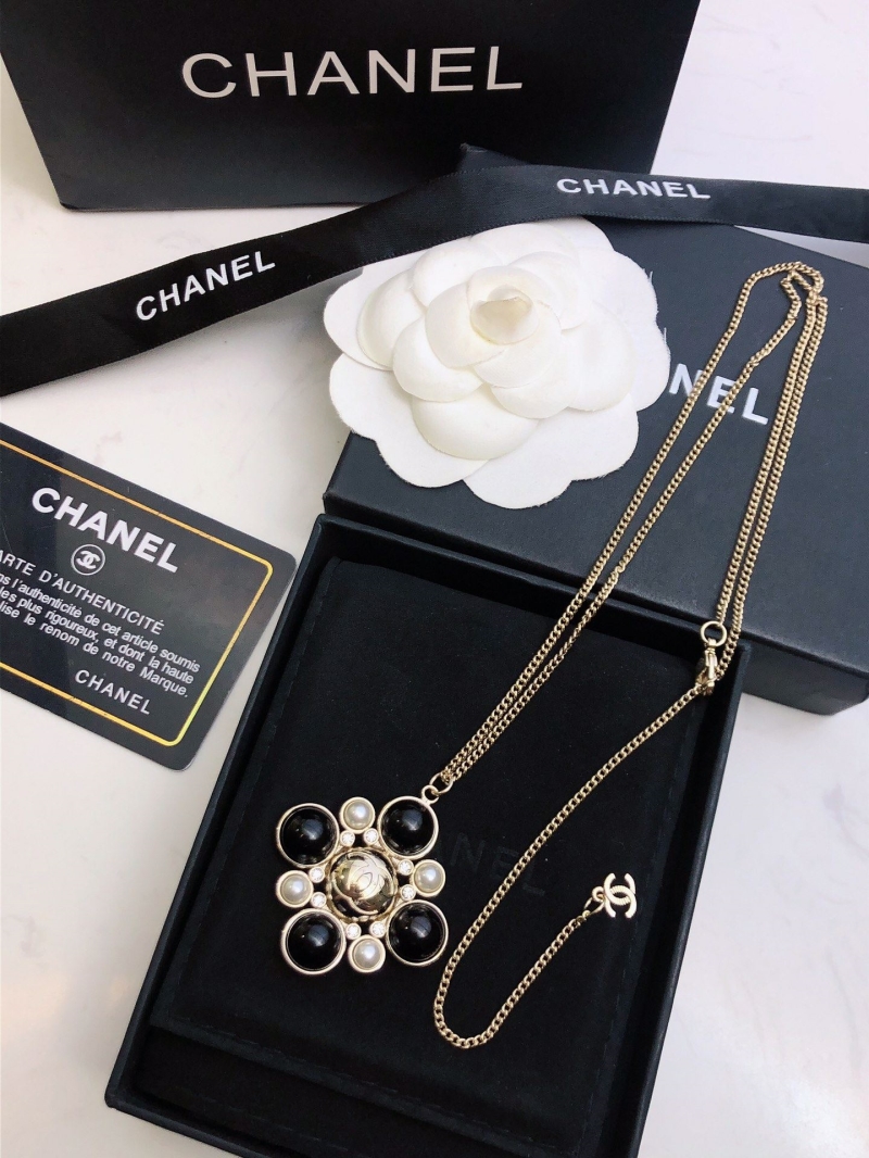 Ch**el necklaces
